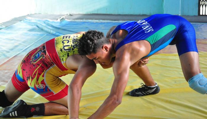 Elí-Gómez-luchador-Ecuador