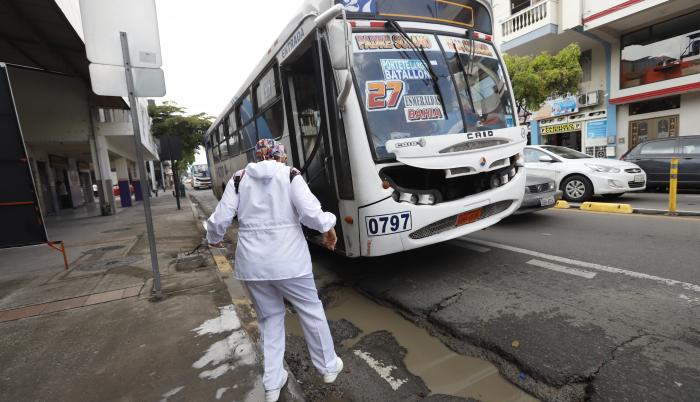 Bache calle Esmeraldas