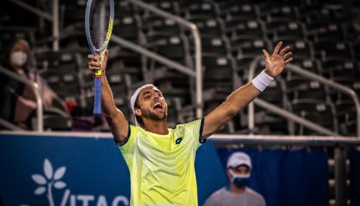 roberto-quiroz-tenis