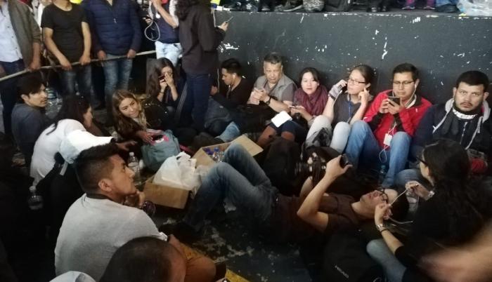 En octubre de 2019, un grupo de periodistas fue retenido en contra de su voluntad.