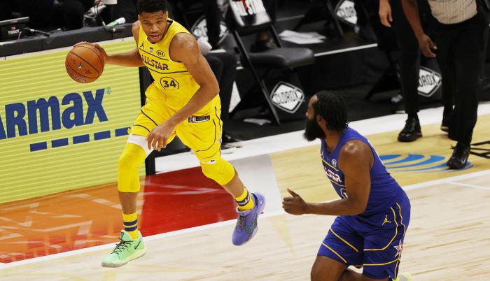Giannis Antetukuonmpo Milwaukee Bucks