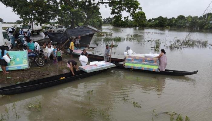 canoa inundaciones