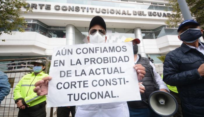 PENSIONISTAS