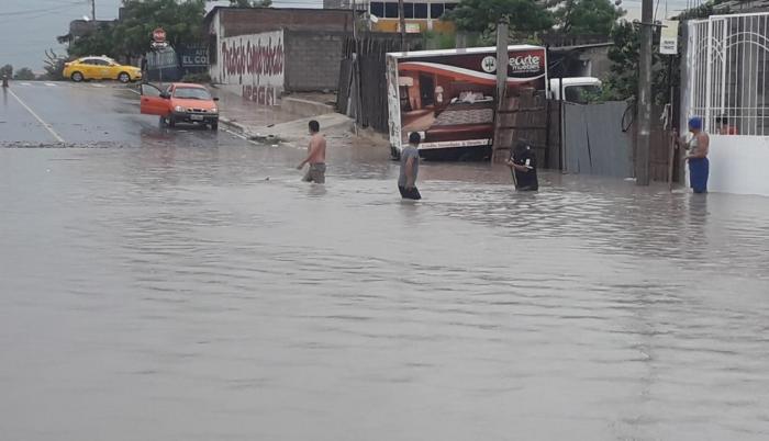 La LIBERTAD LLuvis
