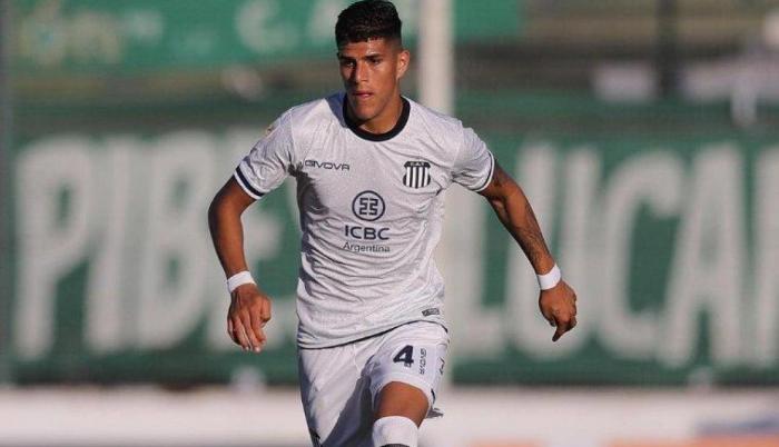 Piero-Hincapié-Talleres-Cordoba
