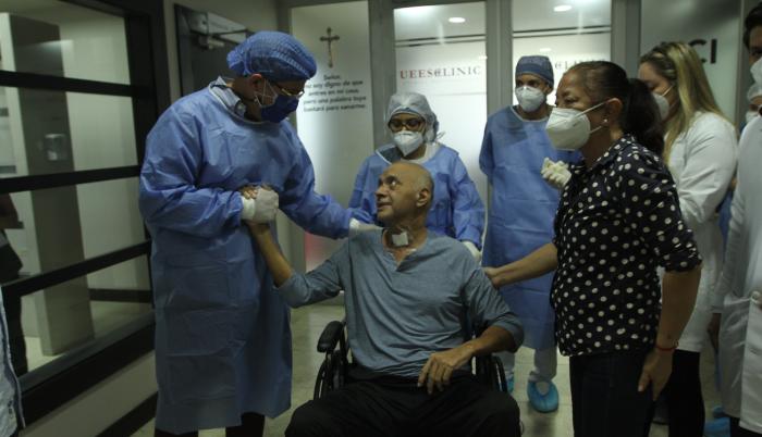 CLINICA UEES (33148988)