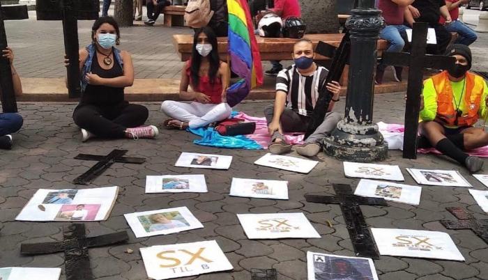 asesinatos GAYS