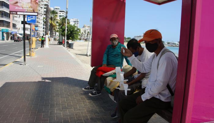 Los artesanos estaban varados con su mercaderia