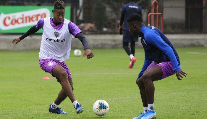 ENTRENAMIENTO-INDEPENDIENTE-GREMIO-LIBERTADORES