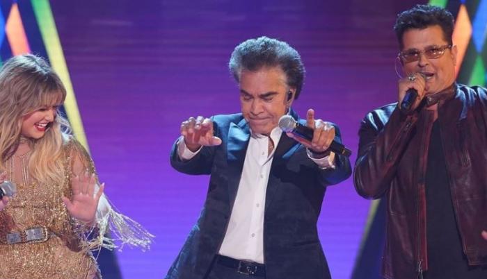 Latin American Awards 2021 // El Puma