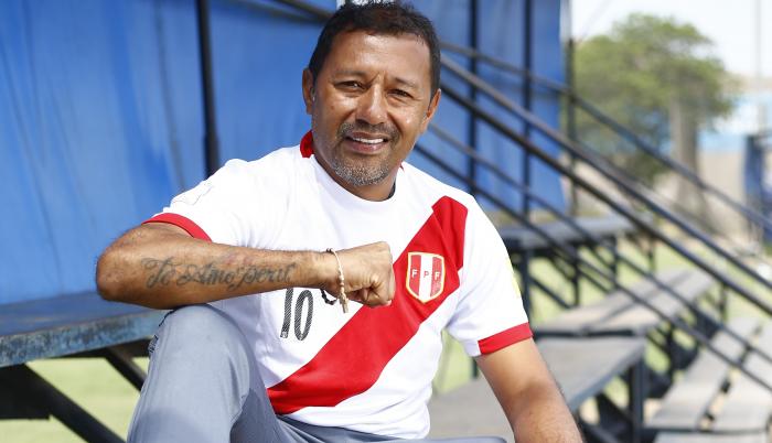 ROBERTO-PALACIOS-PERÚ-COPA