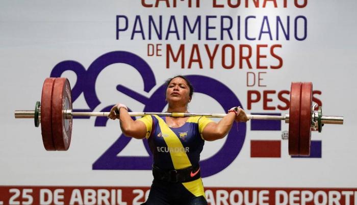 Alexandra Escobar pesas Ecuador