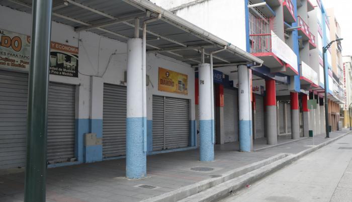Locales cerrados Guayaquil Pandemia COVID Comercio