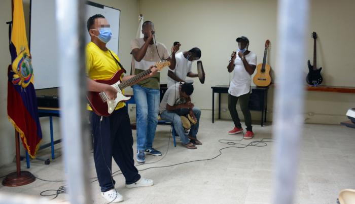 Es el laboratorio donde los integrantes del grupo musical ensayan tres veces por semana.