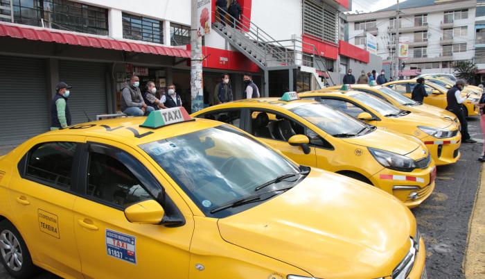 Taxis-Quito-Remocion