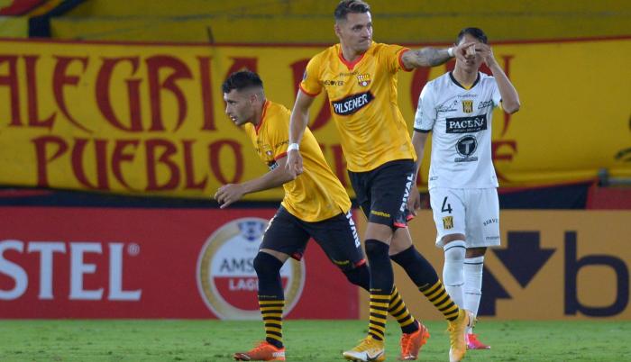 Carlos Garcés volvió a anotar con Barcelona, lleva dos goles en Copa Libertadores.