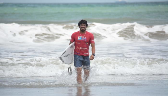 Gato-Chila-Surf-Ecuador