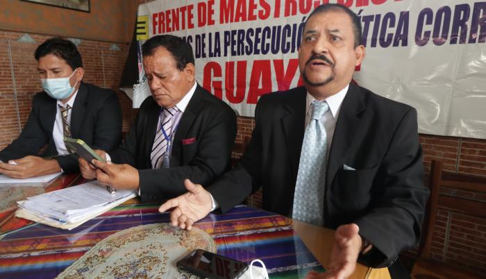 Maestros destituidos