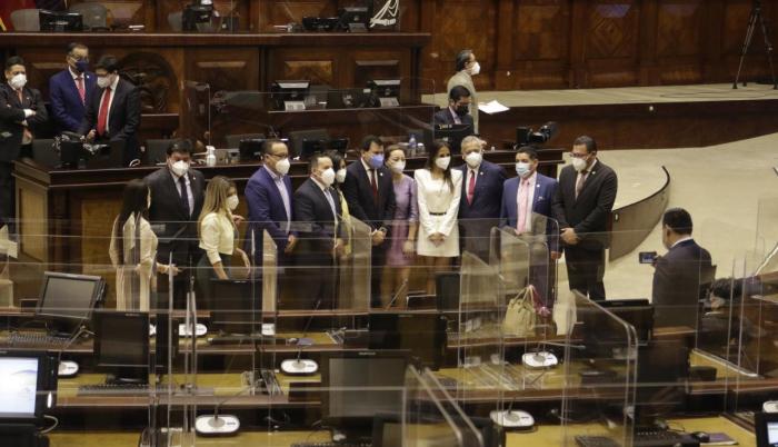 Asamblea- sesión- semipresencial