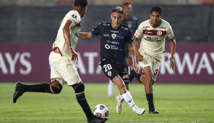 INDEPENDIENTE-UNIVERSITARIO-COPA-LIBERTADORES
