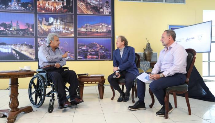 LENIN MORENO ENTREVISTA RADIAL