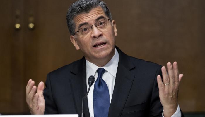 El secretario de Salud estadounidense, Xavier Becerra.