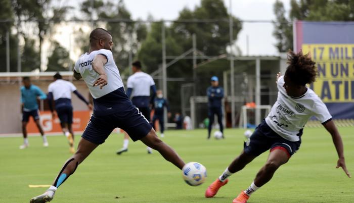 SELECCIÓN-ENNER-VALENCIA-ELIMINATORIAS