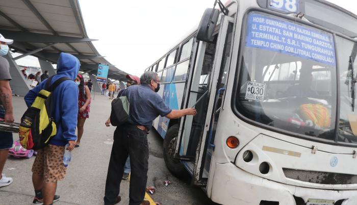 BUSES