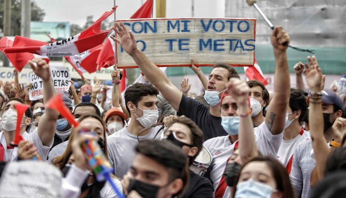 Simpatizantes Keiko Fujimori