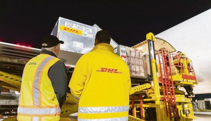 dhl_por_la_pandemia_2C_crecen_a_buen_ritmo_las_compras_puerta_a_puerta_
