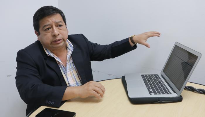 José Flores, abogado y concejal alterno de Guayaquil. Es magíster en derecho constitucional.