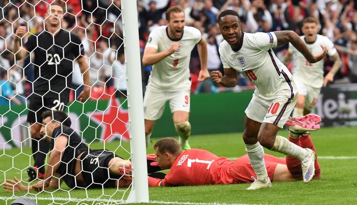 Raheem-Sterling-gol-Inglaterra