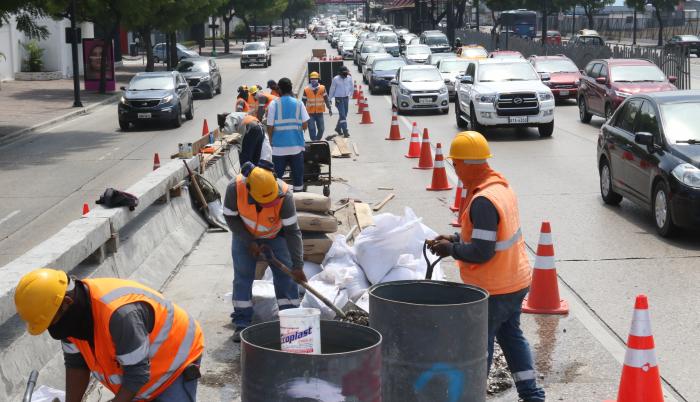 Los conductores piden al Municipio que se trabaje en la noche.