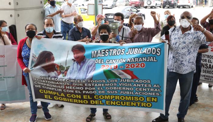 maestros jubilados