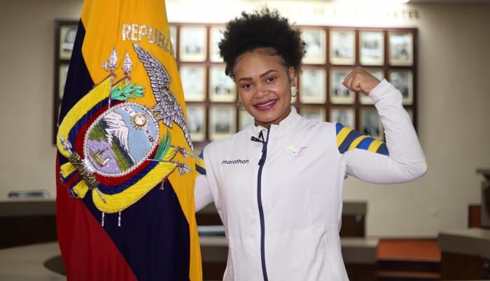 Neisi Dajomes pesas Ecuador