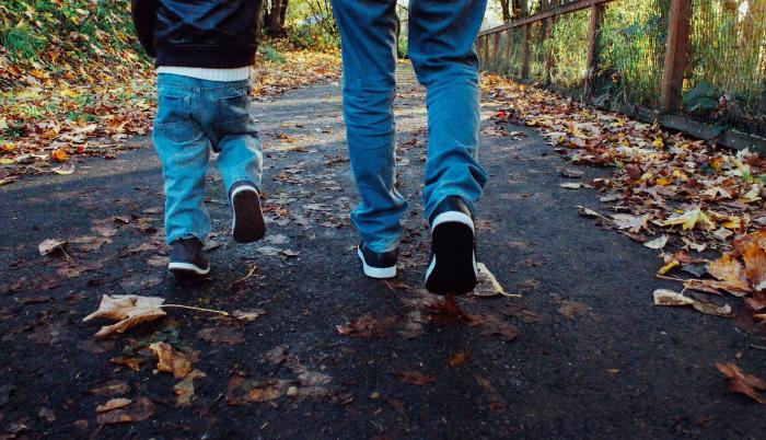 La relación de un padre con su hijo se fortalece desde la infancia