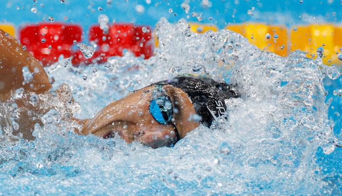 Tomás Peribonio de Ecuador compite en 200m estilo de natación durante los Juegos Olímpicos 2020, este miércoles en el Centro Acuático de Tokio (Japón).