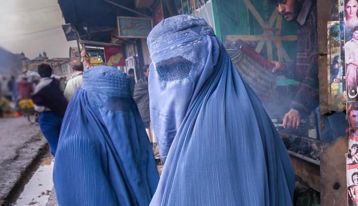 1629186592233-vestimenta-de-mujeres-en-afganistan.001