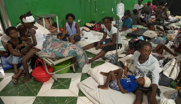 Los hospitales de Hait (6900830)
