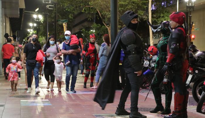 SUPERHEROES