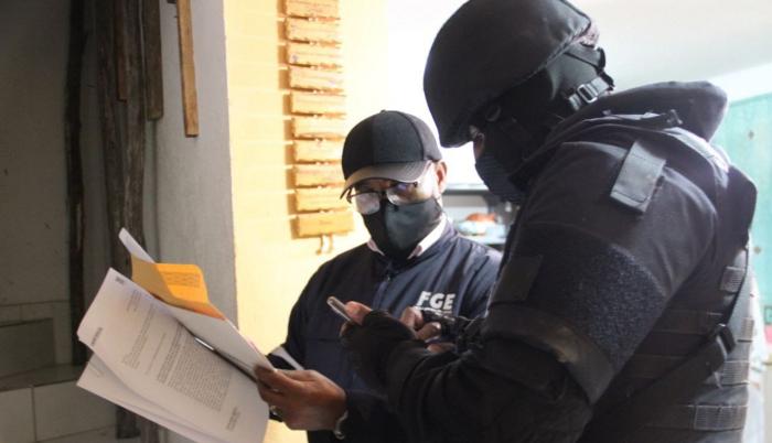 Policías