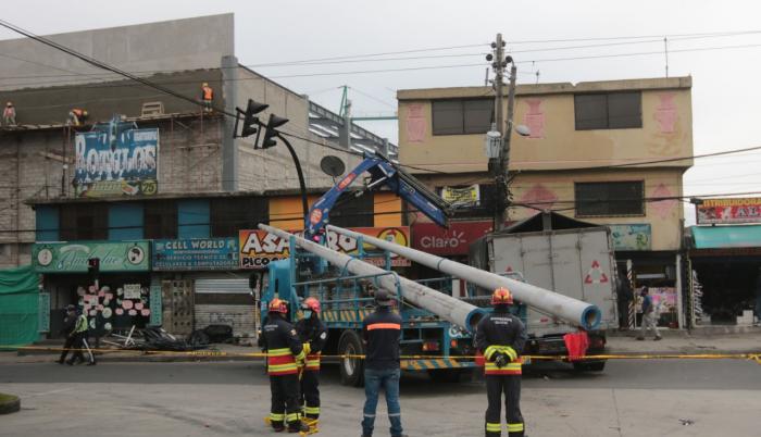 Accidente postes 2