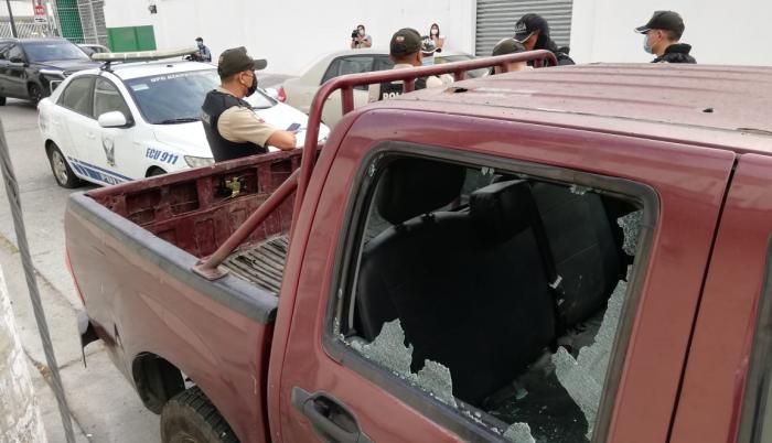 Guayaquil : delincuentes ingresaron a una casa de juegos ilegal y sometieron a los clientes