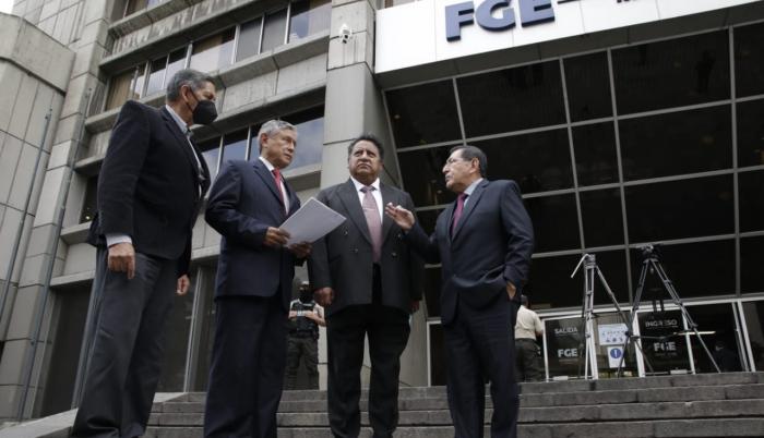 Las universidades cerradas demandan en la Fiscalía se investigue el destino de sus recursos