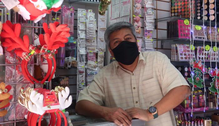 El uso de mascarillas y el distanciamiento físico deben priorizarse más en estos meses.