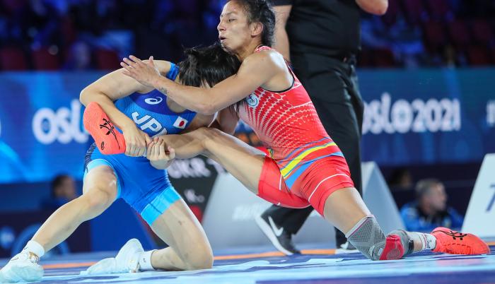 Luisa Valverde lucha Ecuador Mundial Senior