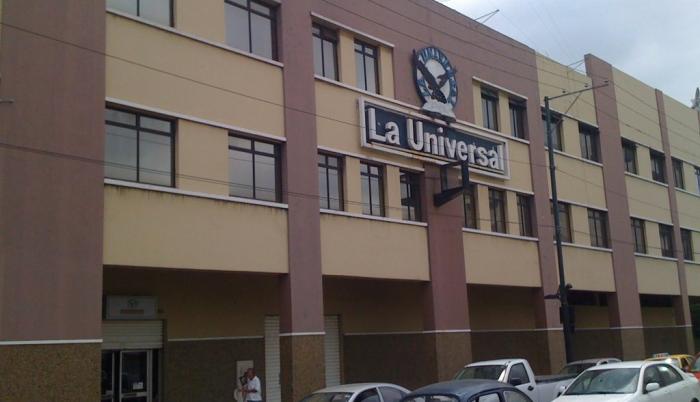 La Universal es una empresa importante en el segmento de caramelos y galletas.