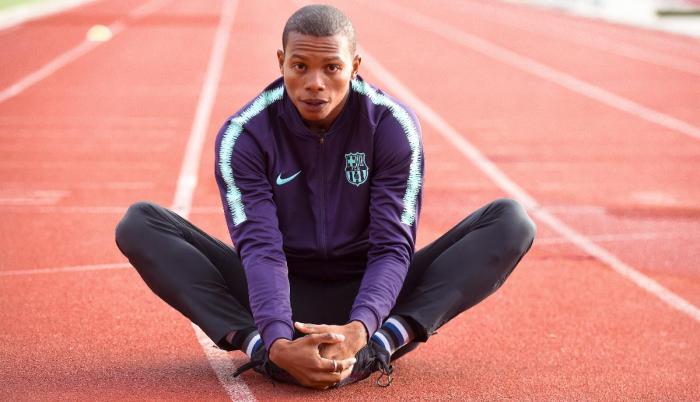 El velocista Álex Quiñónez formó parte del equipo de atletismo del Barcelona español.