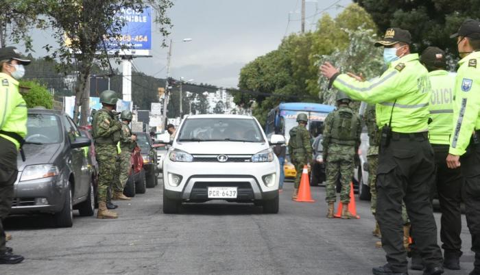 Policías realizaron operativos en la capital.