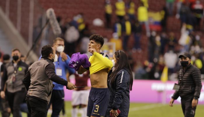 PIERO-HINCAPIÉ-ELIMINATORIAS-QATAR2022